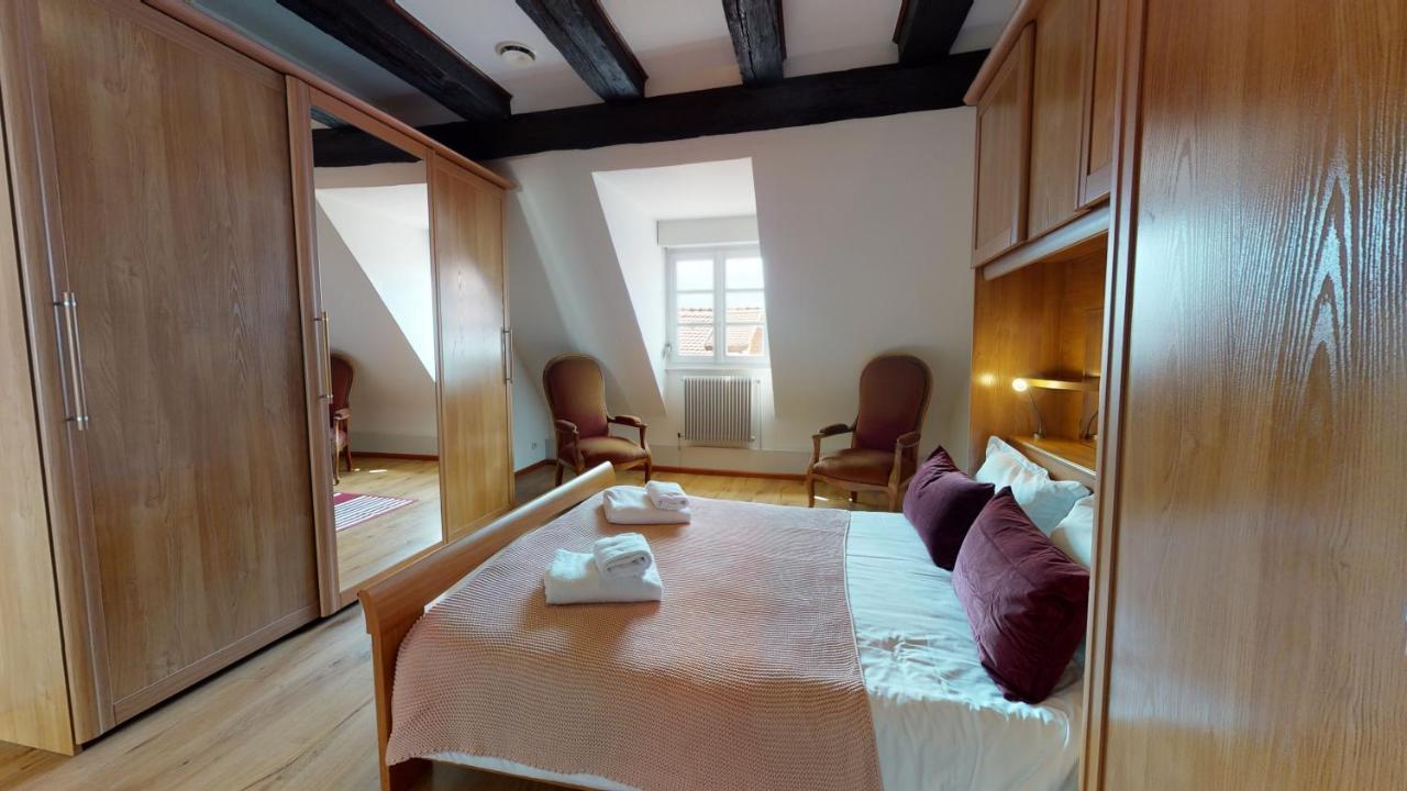 Aux Bijoux De Colmar - Le Saphir - 1 Parking Gratuit Apartment Exterior photo